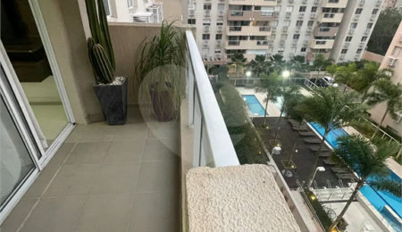Apartamento para alugar com 2 quartos, sendo 1 suíte,  em Recreio dos Bandeirantes, Rio de Janeiro, RJ