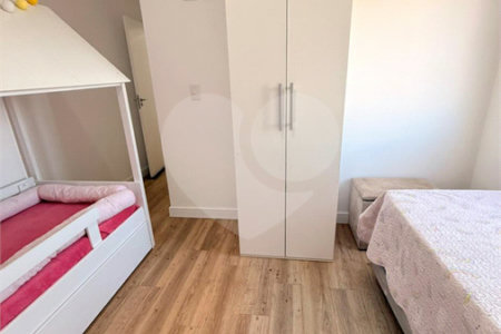Apartamento à venda com 3 quartos, sendo 1 suíte,  em Parque Santana, Mogi das Cruzes, SP
