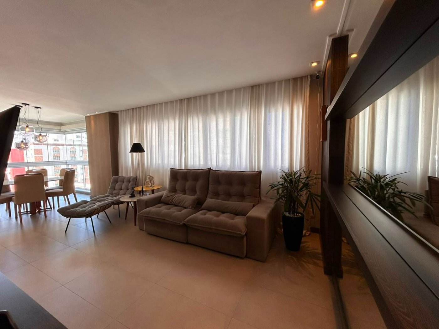 Apartamento com 2 dormitórios à venda, 100 m² por R$ 1.390.000,00 - Pompéia - Santos/SP
