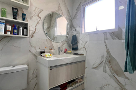 Apartamento à venda com 3 quartos, sendo 1 suíte,  em Vila Suissa, Mogi das Cruzes, SP