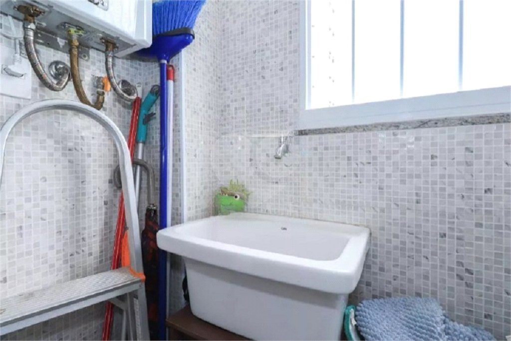 Apartamento à venda com 3 quartos, sendo 1 suíte, em Liberdade, São Paulo, SP