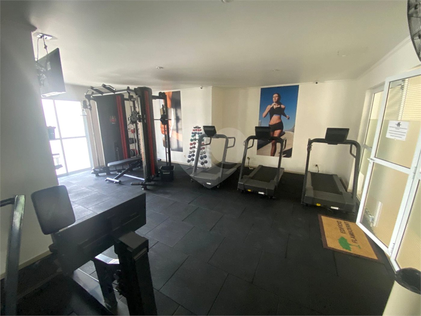 Apartamento à venda com 3 quartos, sendo 1 suíte, em Jardim Aida, Guarulhos, SP