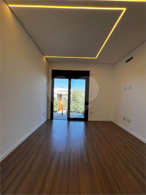 Casa à venda com 4 suítes no condomínio Residencial Mosaico da Serra, Mogi das Cruzes - SP