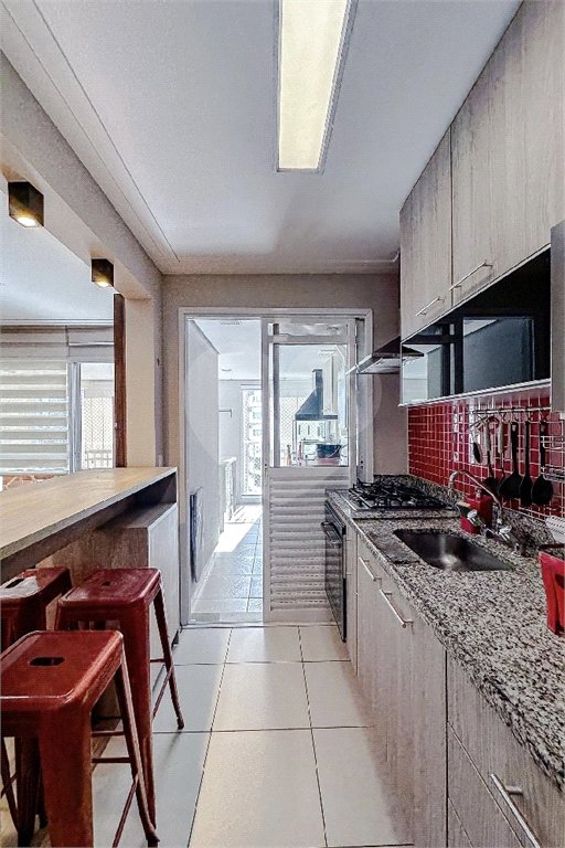Apartamento para alugar com 3 quartos, sendo 2 suítes, em Vila Regente Feijó, São Paulo, SP
