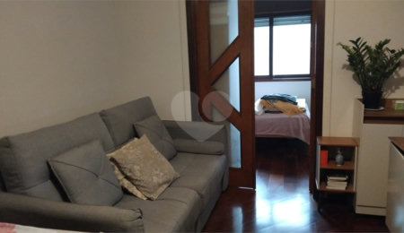 Apartamento à venda com 2 quartos em Parada Inglesa, São Paulo, SP
