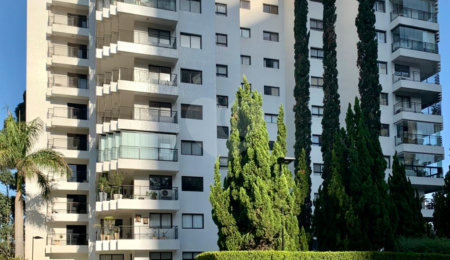Apartamento à venda com 4 suítes em Jardim Marajoara, São Paulo, SP