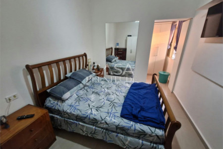 Casa à venda com 2 quartos, sendo 1 suíte,  em Jardim Saira, Sorocaba, SP