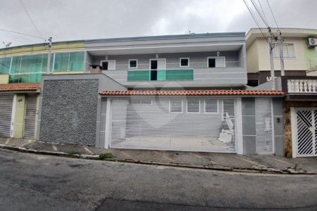 Sobrado à venda com 3 suítes em Vila Medeiros, São Paulo, SP