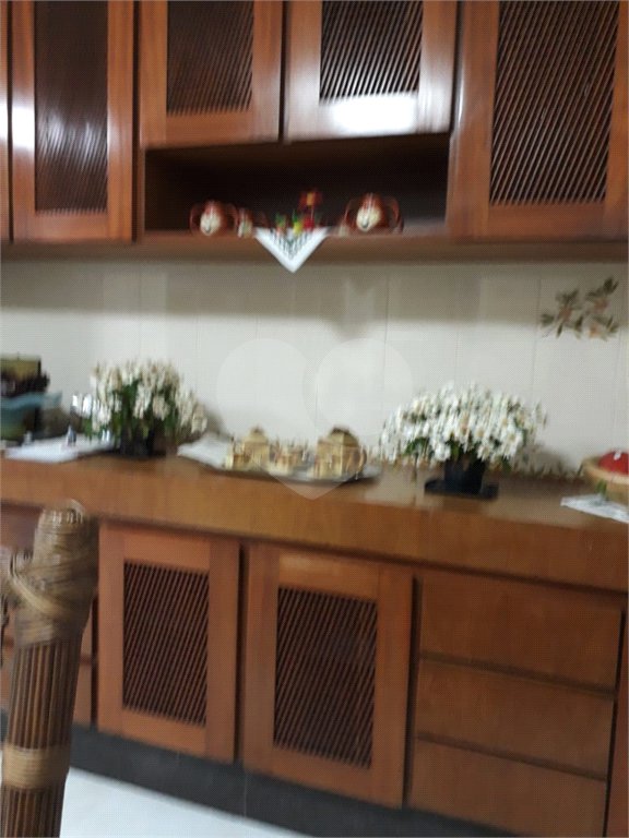 Casa à venda ou para alugar com 5 suítes em Jardim Leonor, São Paulo, SP
