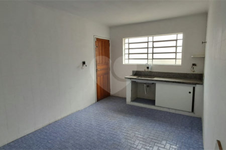Sobrado à venda com 3 quartos em Água Fria, São Paulo, SP