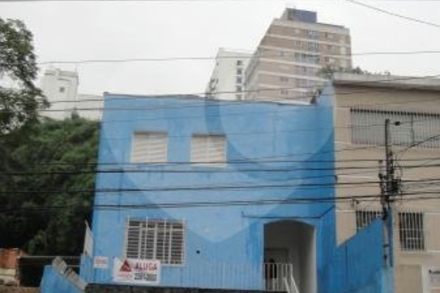 Sobrado à venda ou para alugar com 9 quartos em Santana, São Paulo, SP