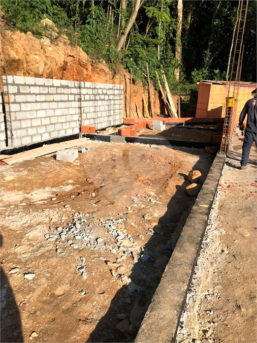 Condomínio à venda com 1 suíte em Roseira, Mairiporã, SP