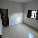 Casa à venda com 4 quartos, sendo 2 suítes, em Planalto Verde, Ribeirão Preto, SP
