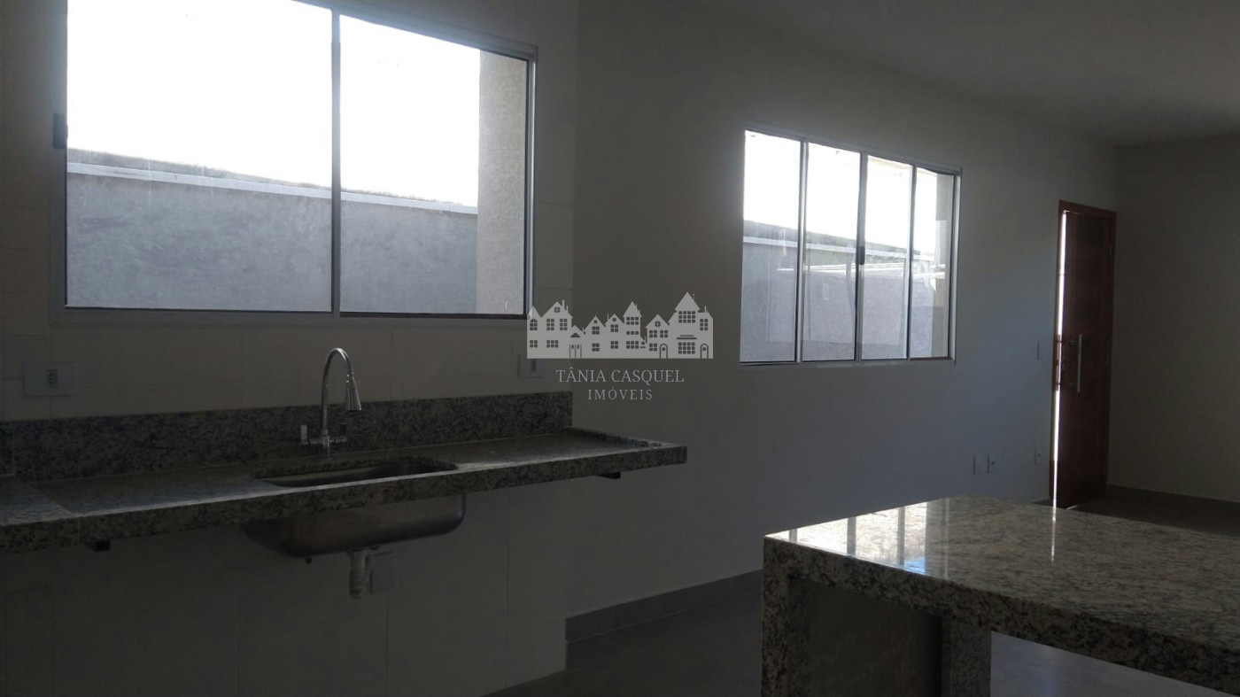 Casa à venda com 3 quartos, sendo 2 suítes, em Jardim do Lago, Atibaia, SP