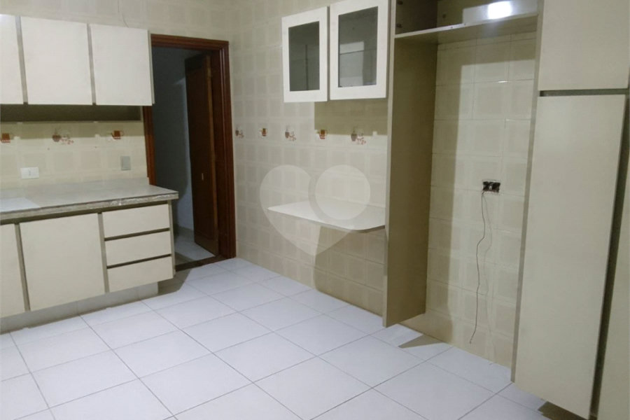 Casa à venda com 2 quartos, sendo 1 suíte, em Parada Inglesa, São Paulo, SP