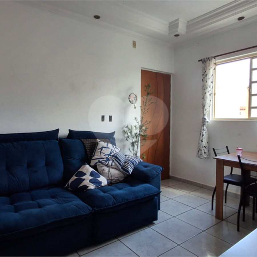 Apartamento à venda com 2 quartos em Parque São João, Votorantim, SP