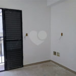 Casa à venda com 2 quartos no condomínio Vila Davos 2, São Paulo - SP