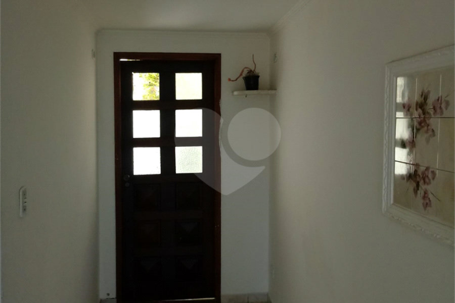 Sobrado à venda com 3 quartos, sendo 1 suíte, em Tremembé, São Paulo, SP