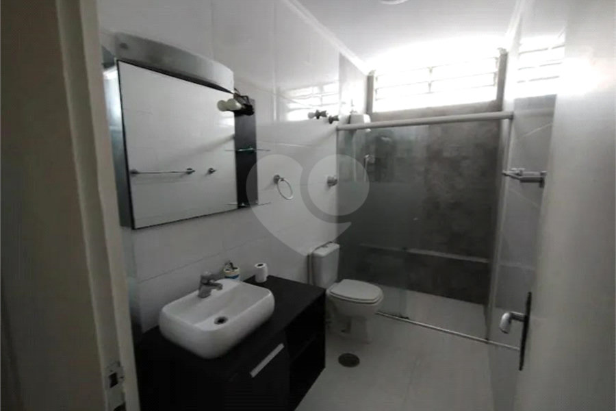 Casa à venda com 3 quartos, sendo 1 suíte,  em Vila Mariana, São Paulo, SP