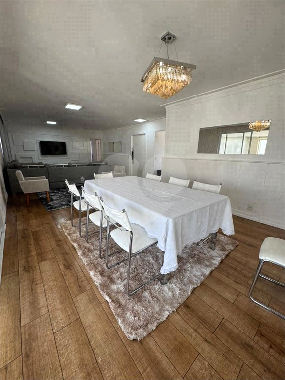 Apartamento para alugar com 4 quartos, sendo 3 suítes,  em Vila Gomes Cardim, São Paulo, SP