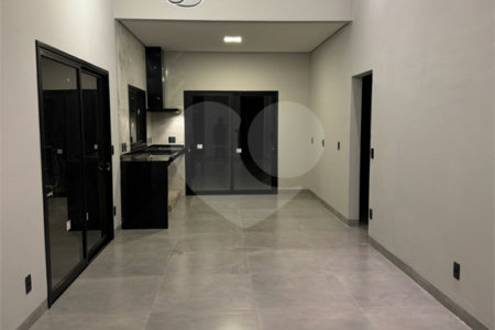 Casa à venda com 3 suítes no condomínio Village Damha III, Araraquara - SP