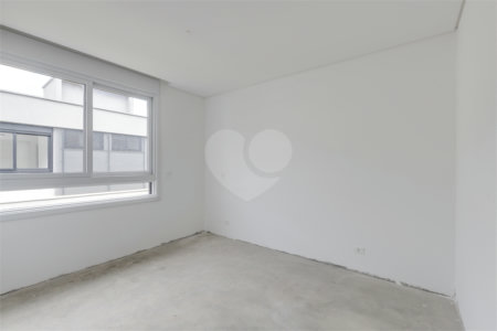 Casa à venda com 4 suítes no condomínio Venezia, São Paulo - SP
