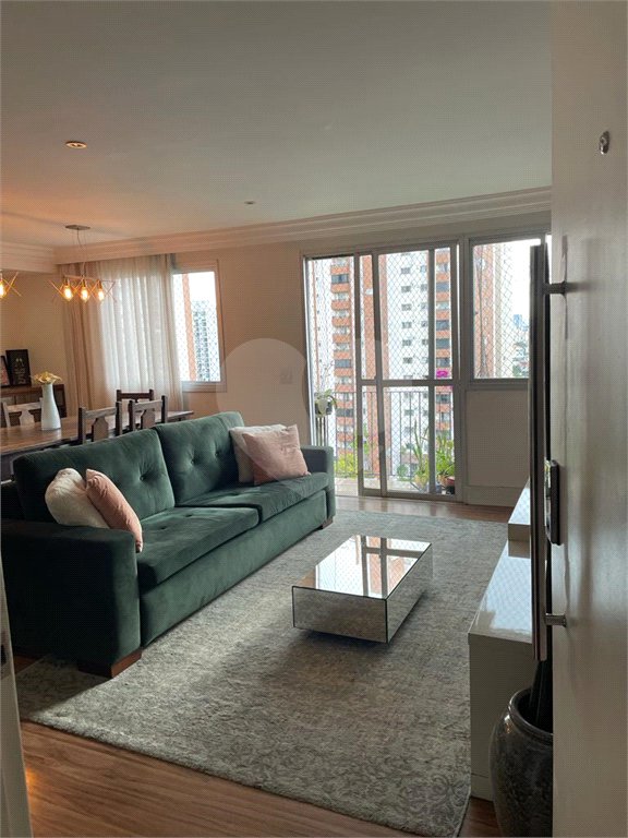 Apartamento à venda com 2 quartos, sendo 1 suíte, em Jardim Londrina, São Paulo, SP