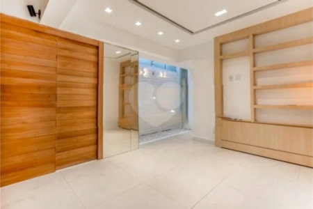 Apartamento à venda com 4 quartos, sendo 2 suítes, em Leblon, Rio de Janeiro, RJ