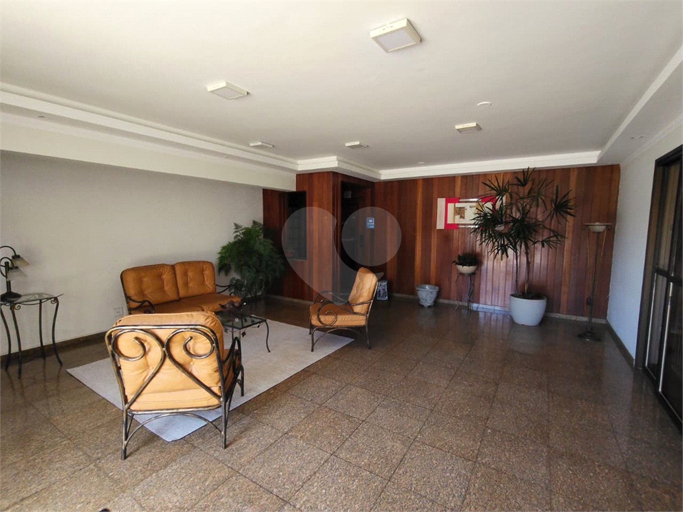 Apartamento à venda ou para alugar com 3 quartos, sendo 1 suíte, no Centro, Itapetininga, SP