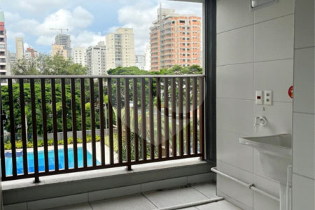 Apartamento à venda com 3 quartos, sendo 1 suíte, em Brooklin Novo, São Paulo, SP