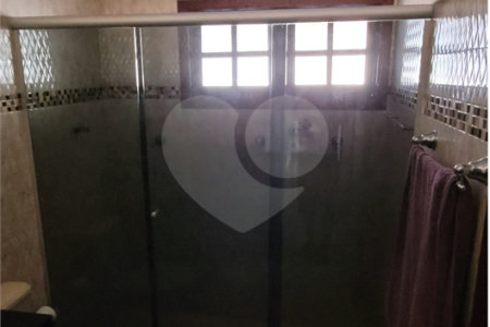 Casa à venda ou para alugar com 3 quartos, sendo 1 suíte,  em Vila Nova Aparecida, Mogi das Cruzes, SP
