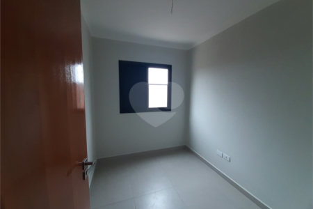 Apartamento à venda com 3 quartos em Vila Nivi, São Paulo, SP