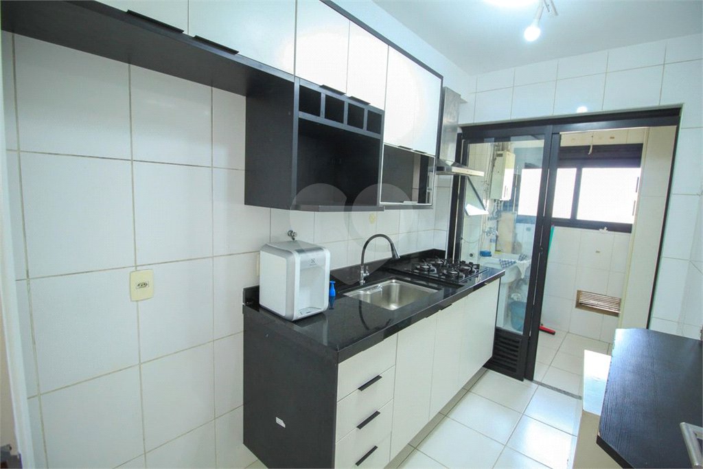 Apartamento à venda com 3 quartos, sendo 1 suíte,  em Mooca, São Paulo, SP