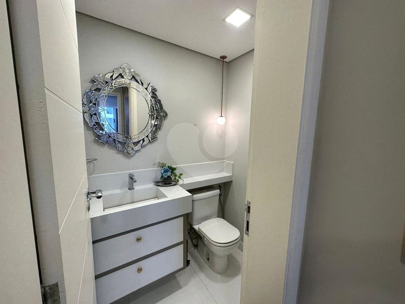 Apartamento para alugar com 3 quartos, sendo 2 suítes, em Jardim Emília, Sorocaba, SP