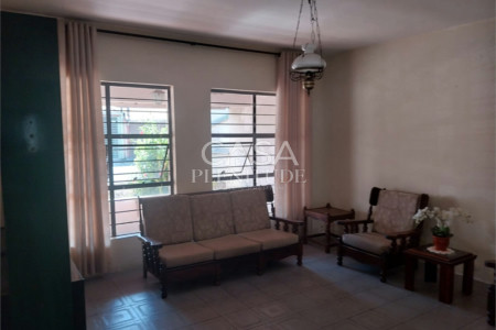 Casa à venda com 3 quartos, sendo 1 suíte, em Jardim Leocádia, Sorocaba, SP