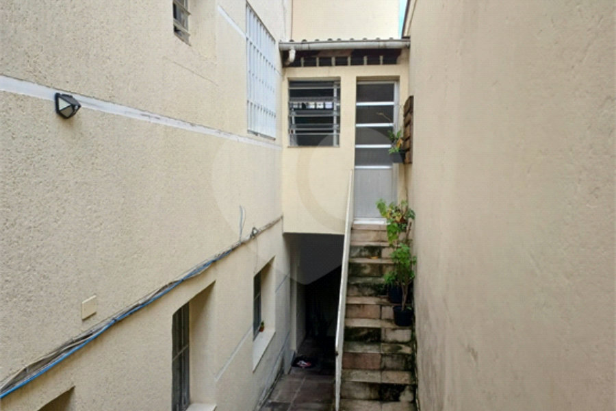 Sobrado à venda com 4 quartos, sendo 1 suíte, em Santana, São Paulo, SP