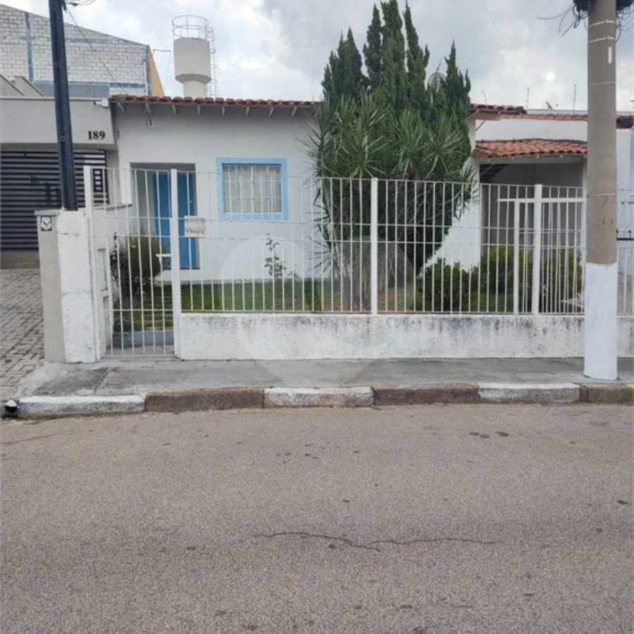 Casa para alugar com 2 quartos no Centro, Vinhedo, SP