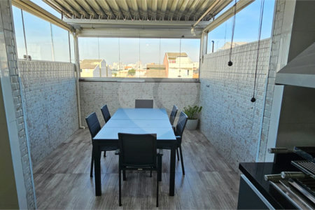 Triplex à venda com 2 quartos, sendo 1 suíte, em Vila Metalúrgica, Santo André, SP