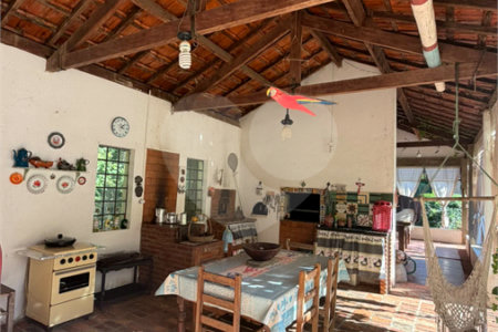 Sítio à venda com 4 quartos, sendo 1 suíte, em Braiaia, Itu, SP