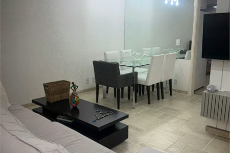 Casa à venda com 3 quartos, sendo 1 suíte, no condomínio Villas de São Francisco, São Paulo - SP