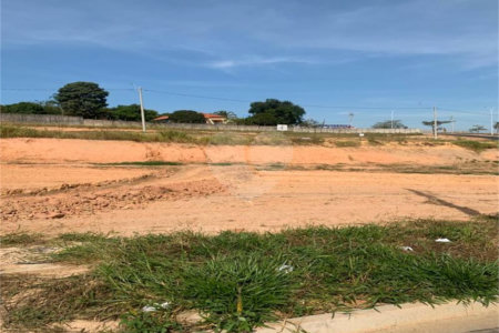 Terreno à venda no condomínio Clin 2, Indaiatuba - SP