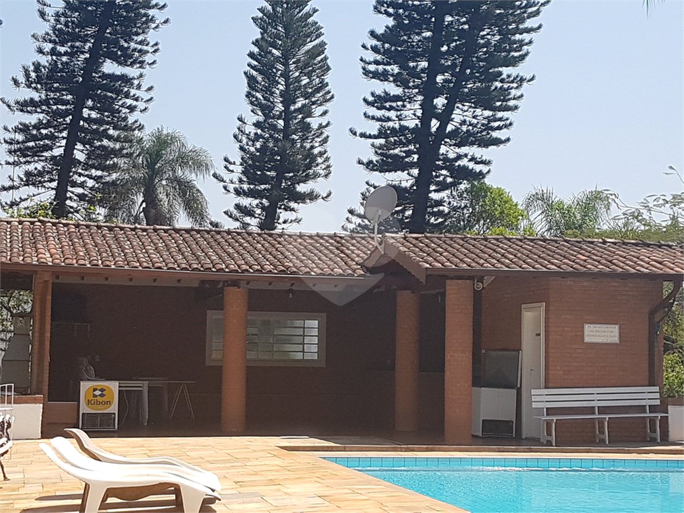 Hotel à venda com 14 quartos, sendo 13 suítes, em Rainha, Louveira, SP