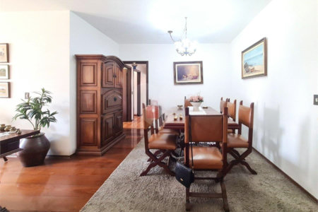 Apartamento à venda com 3 quartos, sendo 1 suíte, em Jardim das Acácias, São Paulo, SP