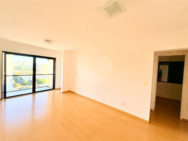 Apartamento à venda com 3 quartos, sendo 1 suíte,  em Casa Verde, São Paulo, SP