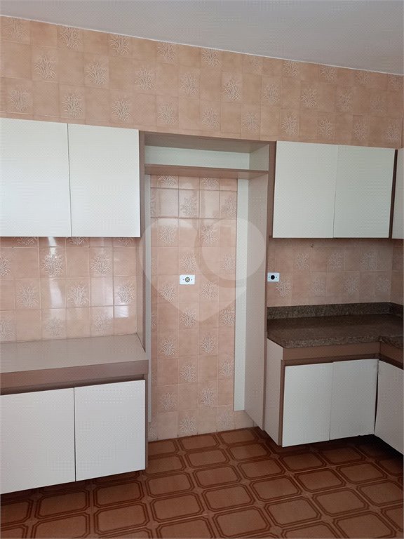 Sobrado à venda com 5 quartos, sendo 2 suítes,  em Tremembé, São Paulo, SP