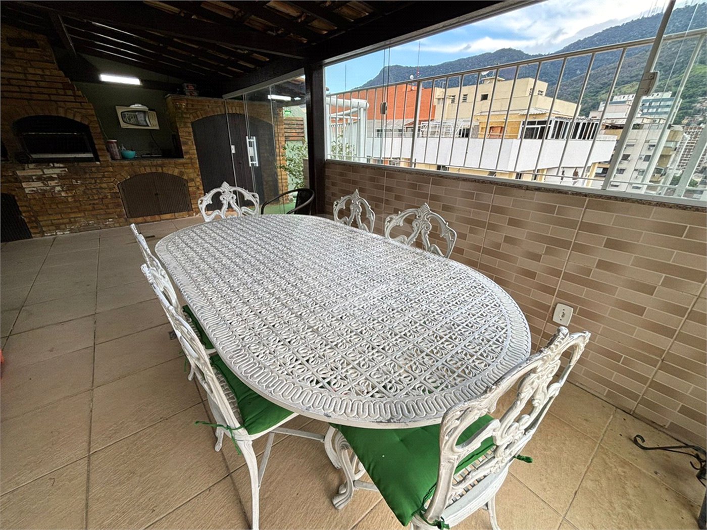 Cobertura à venda com 4 quartos, sendo 2 suítes,  em Tijuca, Rio de Janeiro, RJ