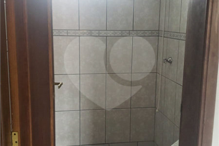 Sobrado à venda ou para alugar com 4 quartos, sendo 2 suítes, em Vila Congonhas, São Paulo, SP