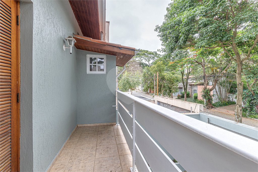Sobrado à venda com 2 quartos, sendo 1 suíte, em Alto da Boa Vista, São Paulo, SP