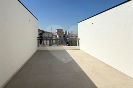 Sobrado à venda com 3 quartos, sendo 1 suíte, em Sítio da Figueira, São Paulo, SP