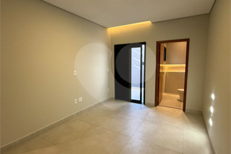 Casa à venda com 3 quartos, sendo 1 suíte, em Jardim Bom Sucesso, Indaiatuba, SP